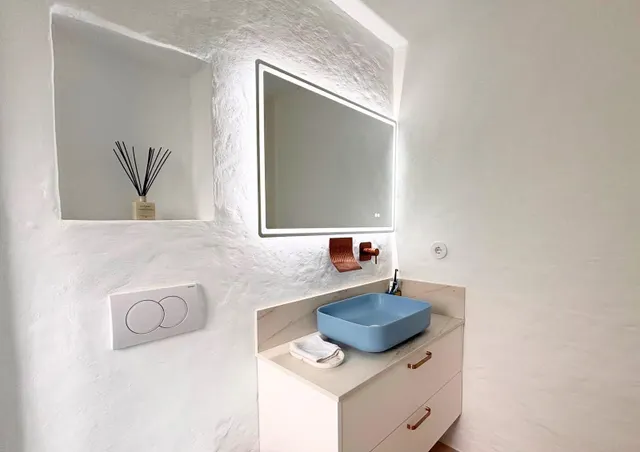 Exclusivo apartamento recién reformado a sólo un minuto a pie de la playa de Zarautz. — 19