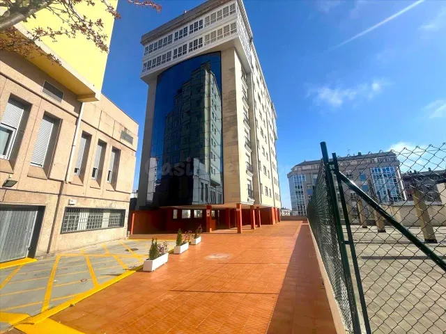 LOCAL EN VENTA EN LUGO - foto 5