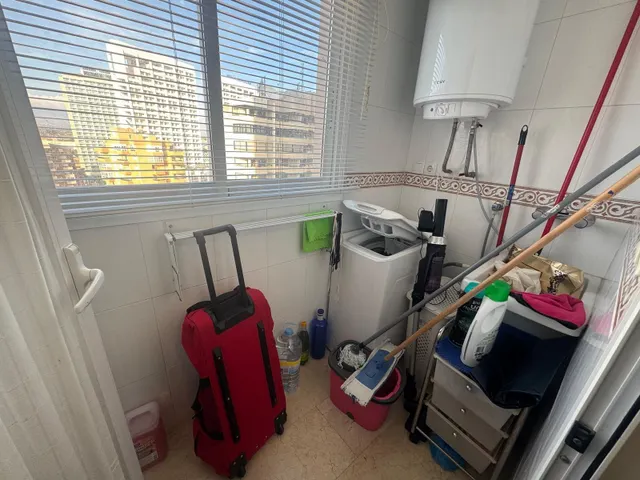 2 habitaciones 2 BAÑOS — 15