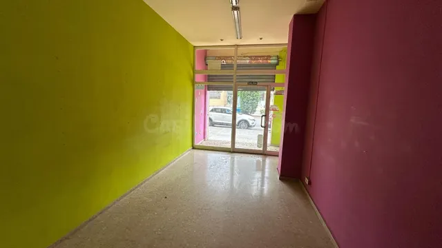 Local comercial 73m² en venta - Sur - foto 4