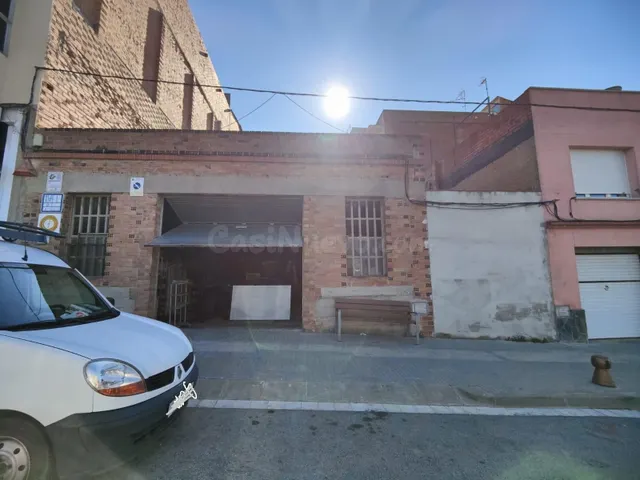 TERRENO EN VENTA PARA PODER EDIFICAR BLOQUE DE PISOS EN SANT - foto 2