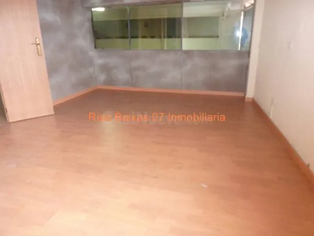 REF 1552 LOCAL 400 m2 CHAPA PINTURA MOS - foto 3