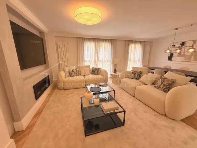 DISEÑO, ELEGANCIA Y AMPLITUD EN PLENO BARRIO DE LISTA - foto 2
