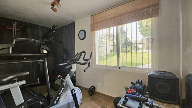 Encantador Chalet de 2 Plantas con Amplios Espacios y Terrazas — 34