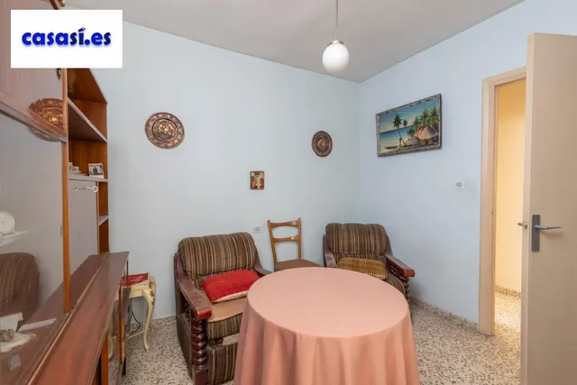 Piso con terraza y gran potencial junto a Camino de Ronda — 24