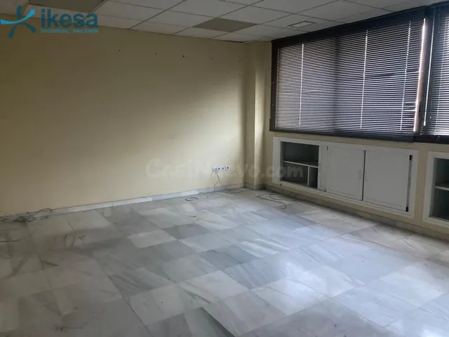 Venta de Oficina en Sevilla - foto 3