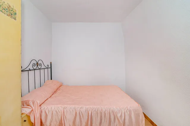 La mejor casa rural de Güejar Sierra se acaba de poner a la venta — 40