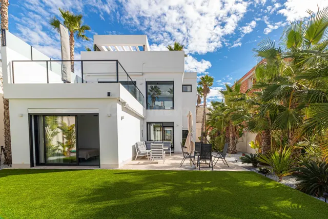 VILLA EN SAN FULGENCIO (ALICANTE) - foto 3