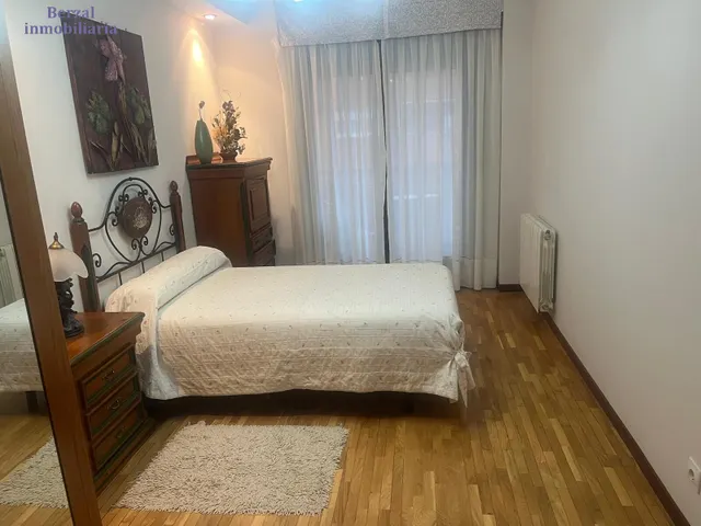 Extraordinaria vivienda de 4 habitaciones, garaje y 2 trasteros — 18