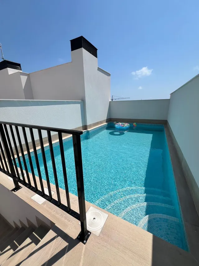 Para estrenar en el centro de Torrevieja, a estrenar! 🏡✨ — 18