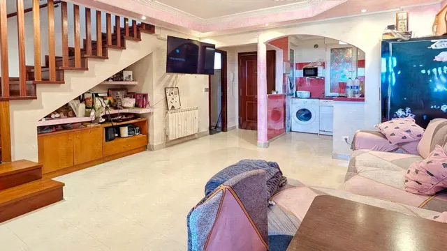 UN DÚPLEX PARA DISFRUTAR DE RENEDO, CON TERRAZA, GARAJE Y TR - foto 5