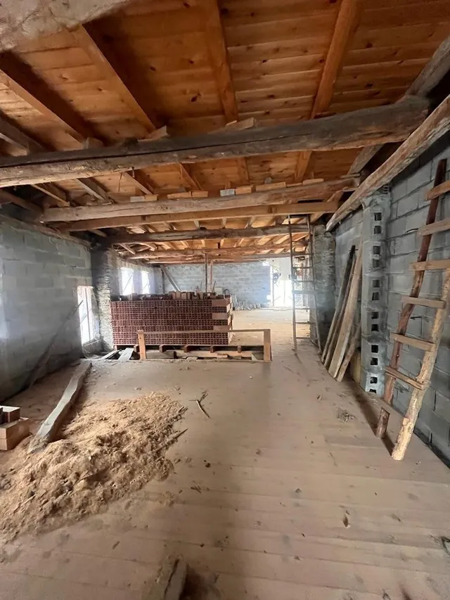 SE VENDE CASA EN CONSTRUCCIÓN  EN VILLANUEVA DE VALDUEZA — 7