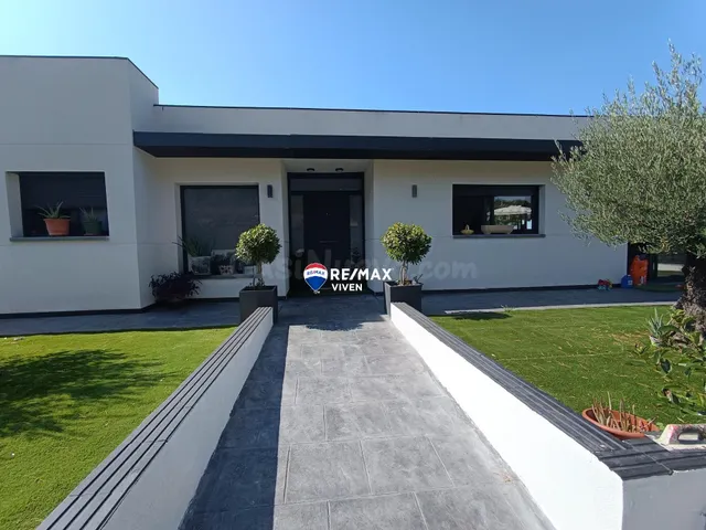 Chalet en venta en Caldes de Montbui