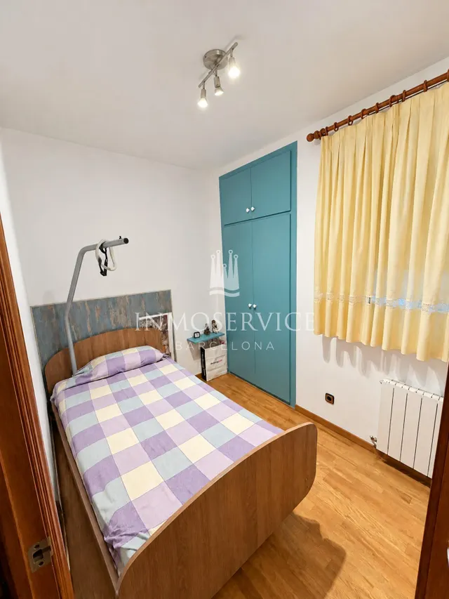 Piso en Venta en Horta — 23