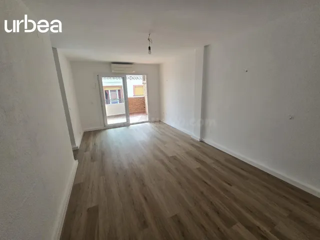 Estupenda vivienda de 4 dormitorios en el corazón de Arroyo  - foto 3