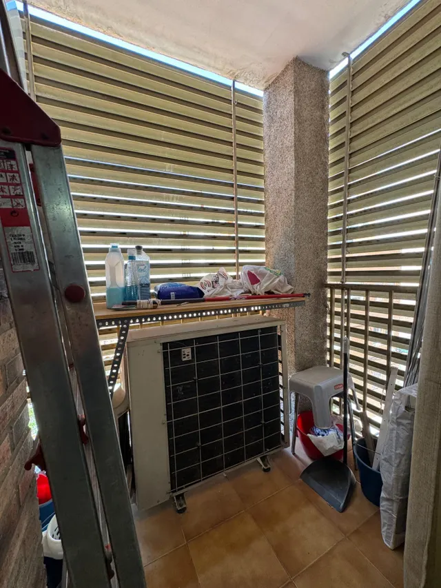 Amplio y Moderno Piso en Avd. Navarra, Zaragoza — 32