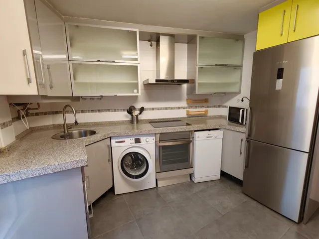 ¡Moderno apartamento en el corazón de León! ️✨ - foto 4