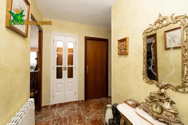 Piso de 3 dorm. en Camino Bajo de Huétor. — 10