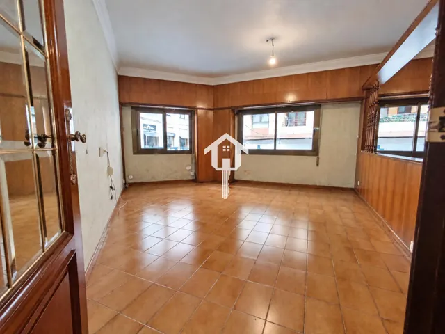 1ª PLANTA DE 102 M2 CON PATIO EN PLENO CENTRO DE ALICANTE: E - foto 4