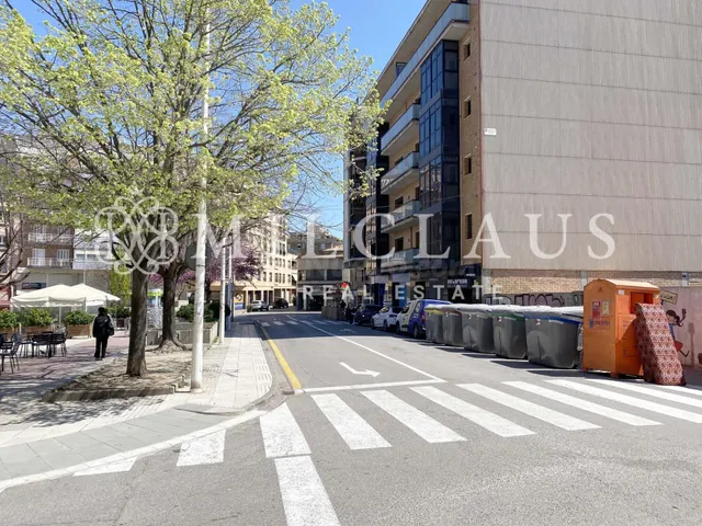 Residencial en venta en Carrer de Martí I Julià, Plaça Catal - foto 2
