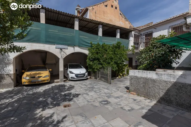 EXCEPCIONAL OPORTUNIDAD EN PLENO CENTRO DE HUÉTOR VEGA — 16