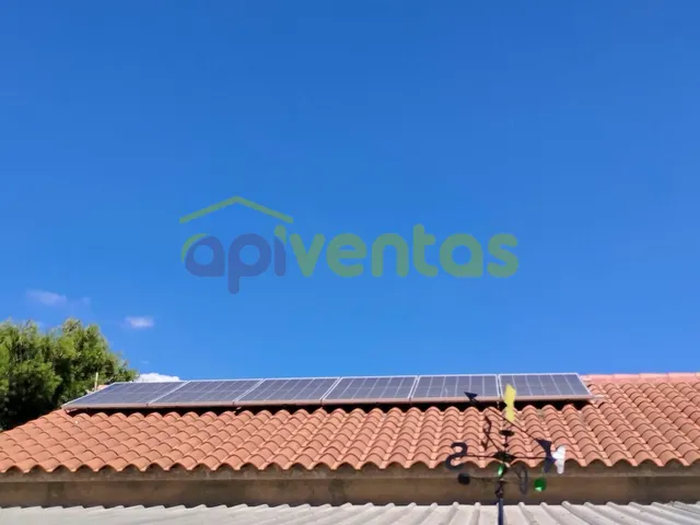 Casa vallada de 3 plantas — 44