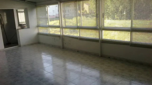 VENTA DE PISO  EN VEGA DE ESPINAREDA — 2