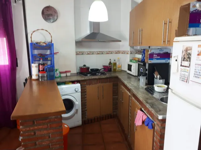 VIVIENDA DE DOS  APARTAMENTOS Y LOCAL EN SERÓN (AMERÍA). — 9