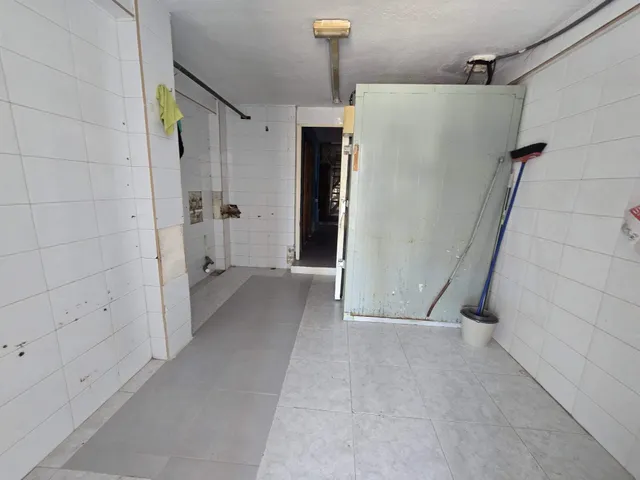 PON TU NEGOCIO DE COMIDA PARA LLEVAR Y OTRO PARA TIENDA EN  SANTA POLA — 27