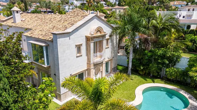 Chalet 4 habitaciones 654m² en venta - Los Monteros - Costa - foto 2