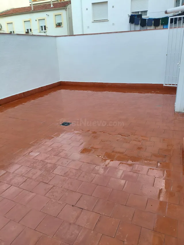 CARIHUELA SOL ALQUILA PISO DOS DORMITORIOS CON PATIO - foto 5