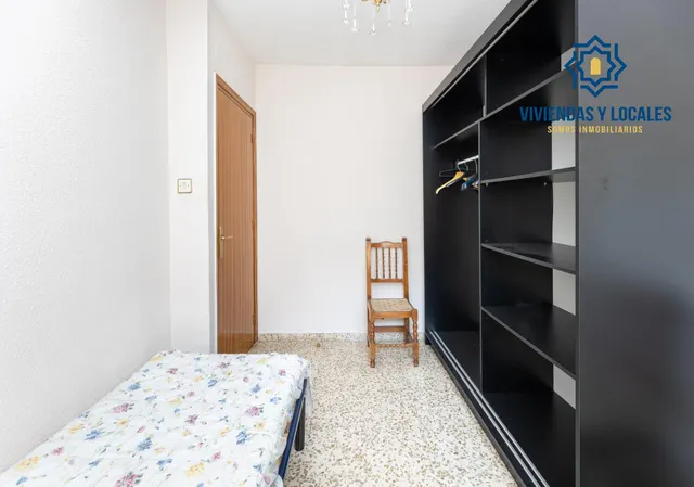 Casa en venta en Armilla — 23