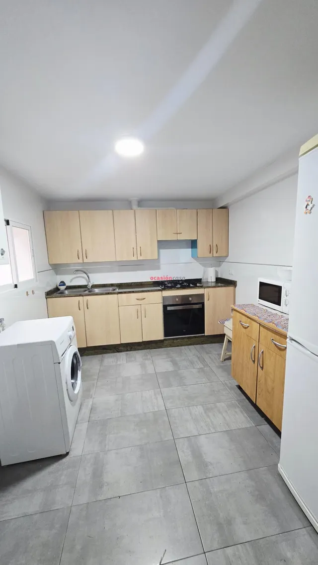 CASA EN VENTA DE DOS PLANTAS — 14