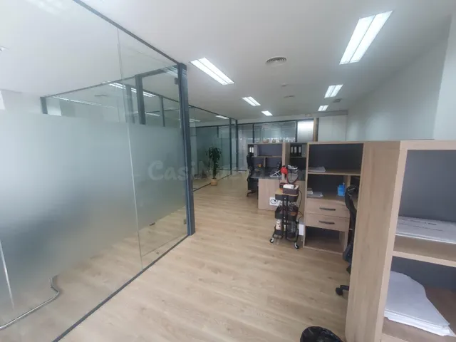 OFICINA DISPONIBLE EN NERVIÓN - foto 5