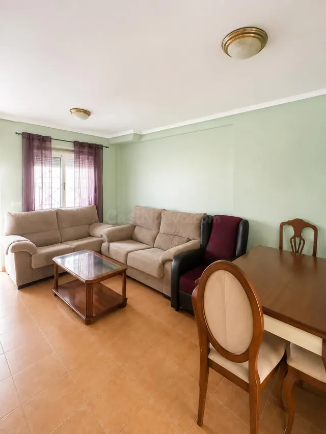 FANTASTICO CHALET ADOSADO CON PISCINA COMUNITARIA, IDEAL PAR - foto 3