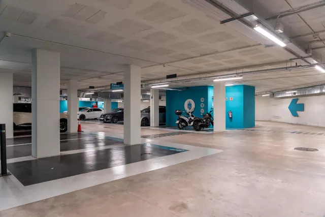 Parking 11m² en alquiler - Barcelona — 13