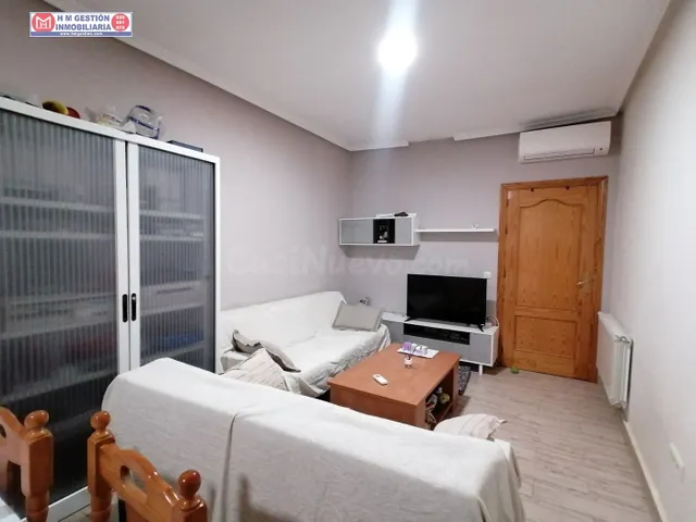 ¡¡¡OPORTUNIDAD!!! PISO RENTA LIBRE, 2 DORMITORIOS JUNTO A AD - foto 2