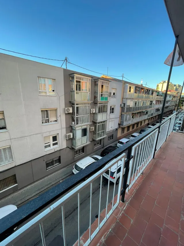Piso reformado de 3 habitaciones con dos terrazas — 20