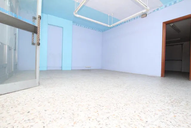 VENTA DE LOCAL COMERCIAL EN EJEA — 4
