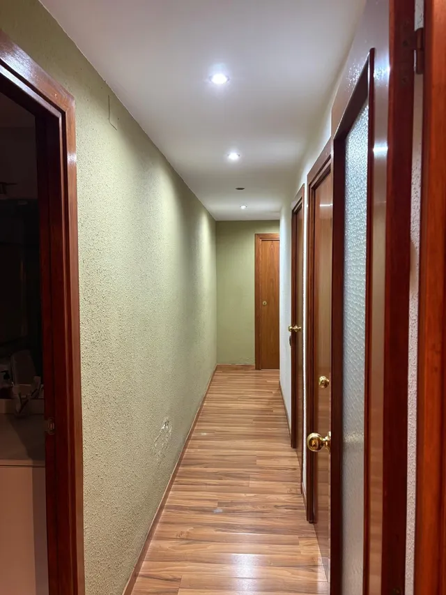 AMPLIO PISO DE 4 habitaciones Y DOS BALCONES EN RIERA MIRÓ, REUS — 44