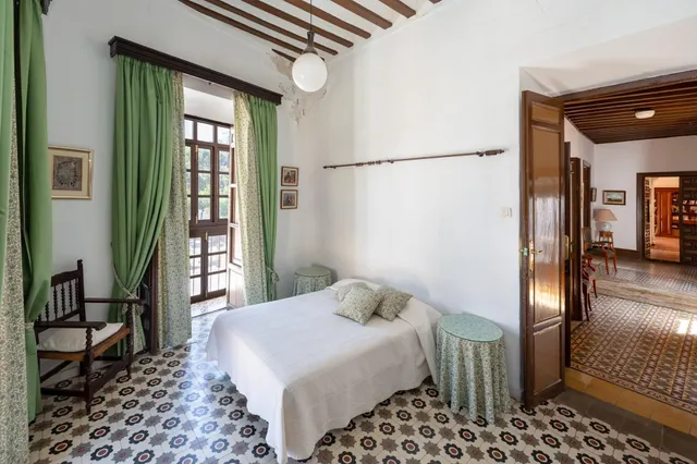 Espectacular e histórica casa señorial en el centro de Ugíjar — 32