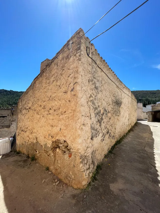 AMPLIA VIVIENDA RUSTICA EN BOCHE, ALBACETE — 3