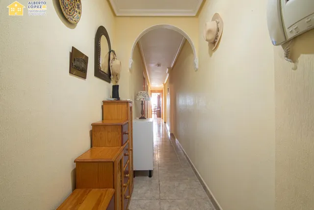 Vivienda con terraza , vistas despejadas, privacidad y orientación a medio día — 8