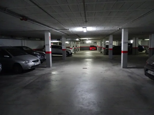 PLAZA DE PARKING EN VILANOVA I LA GELTRU!!! — 5