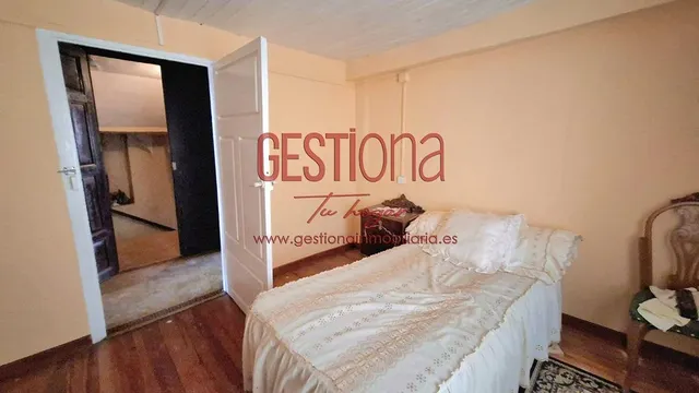 CASA PARA REFORMAR EN EL CENTRO DE RAMALES DE LA VICTORIA. — 17