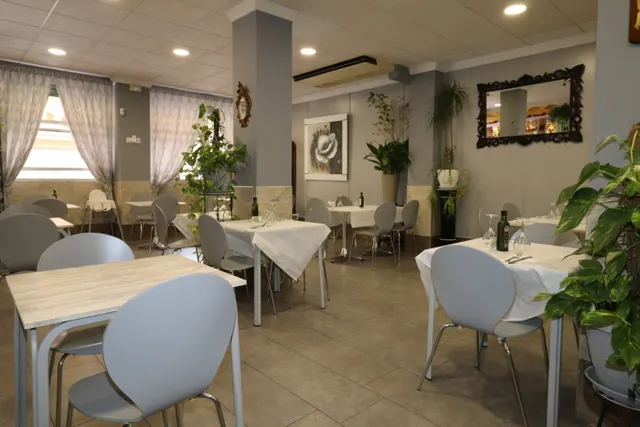 EXELENTE OPORTUNIDAD - RESTAURANTE EN TORREVIEJA — 9
