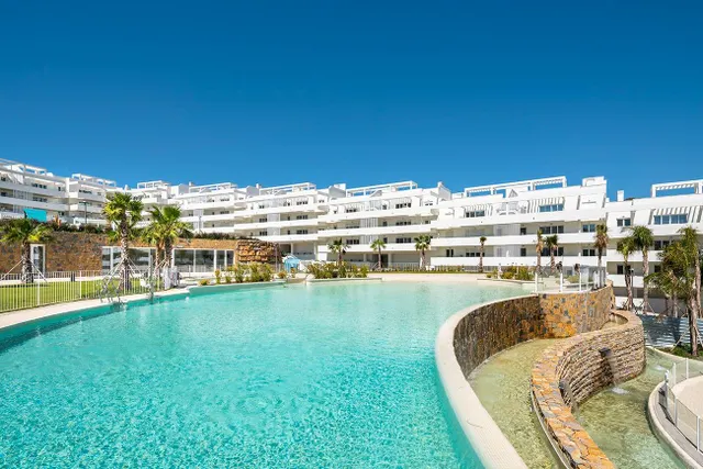 EXCLUSIVO ATICO EN SERENA HOMES, EL LIMONAR, MÁLAGA — 41