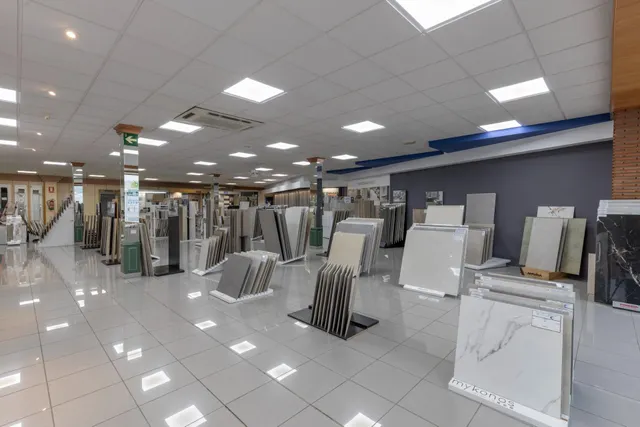 Venta Instalaciones Comerciales — 12