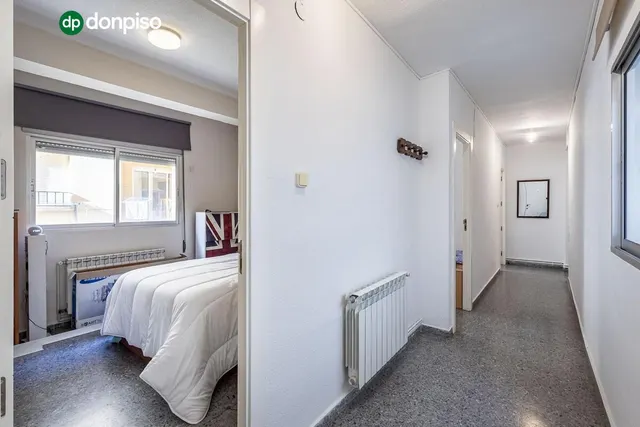 Piso amplio y luminoso en Ronda–Arabial — 14