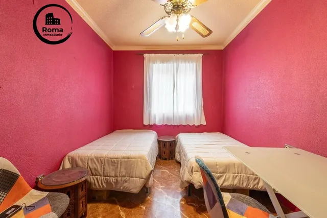 Casa adosada en urbanización con piscina junto al Ferial — 9